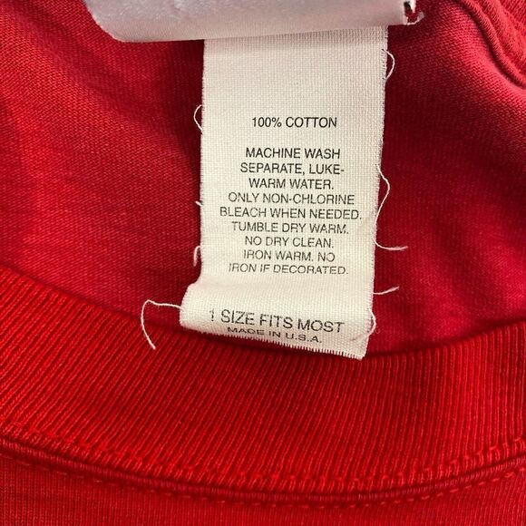 Vintage Mickey, Inc 1928 Disney Unisex Tee OS Red Crewneck Short Sleeve T-Shirt - Picture 6 of 9